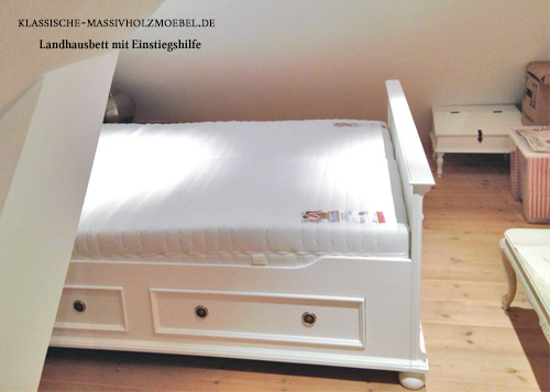 Komfortbett mit Einstiegshilfe