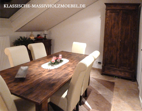 Großer Massivholztisch BURGUND in Antik dunkel Großer Massivholztisch BURGUND in Antik dunkel