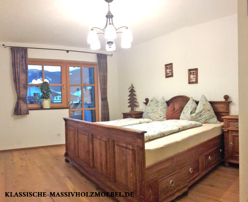 Landhausmöbel in Antik hell Landhausmöbel in Antik hell