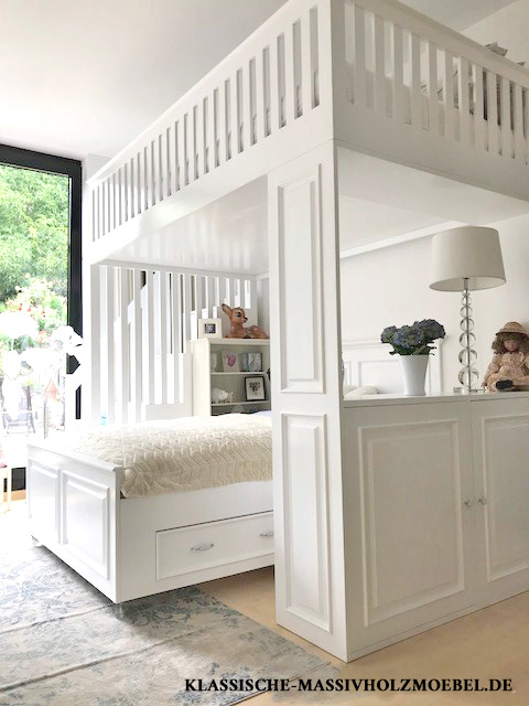 Großes Hochbett mit Unterbett 160x200 cm mit Schubladen, Treppe und Gelände Großes Hochbett mit Unterbett 160x200 cm mit Schubladen, Treppe und Gelände