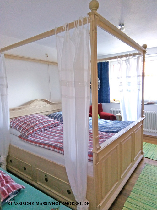 Himmelbett in Esche, natur gewachst, Foto von Kundin Himmelbett in Esche, natur gewachst, Foto von Kundin