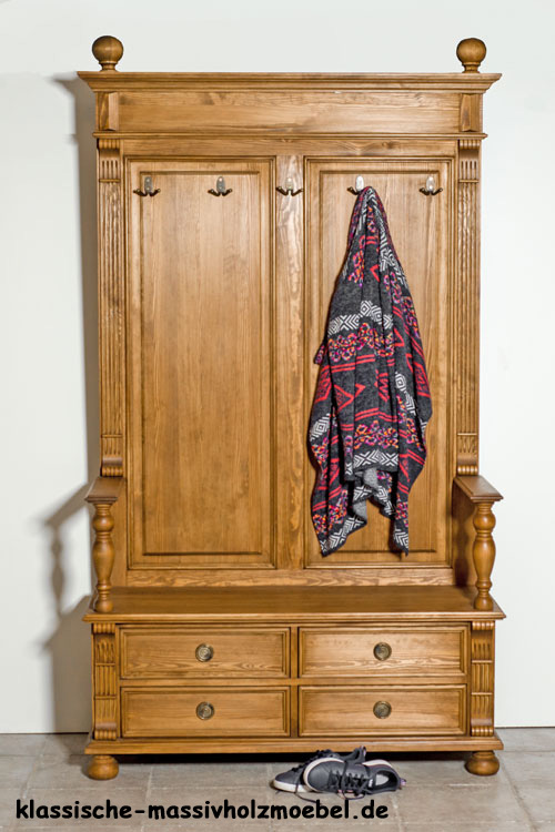 Landhaus Garderobe in Naturwachs dunkel 100% Massivholz Kiefer Landhaus Garderobe in Naturwachs dunkel 100% Massivholz