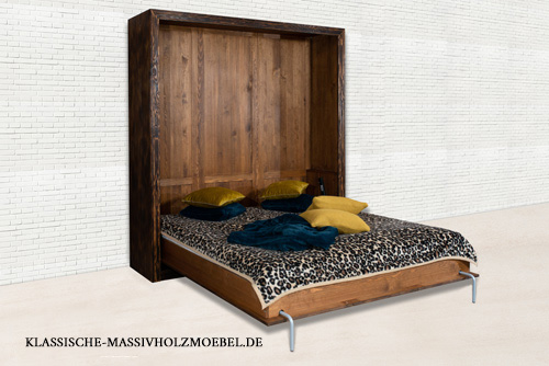 Schlichtes Schrankbett in Antik dunkel