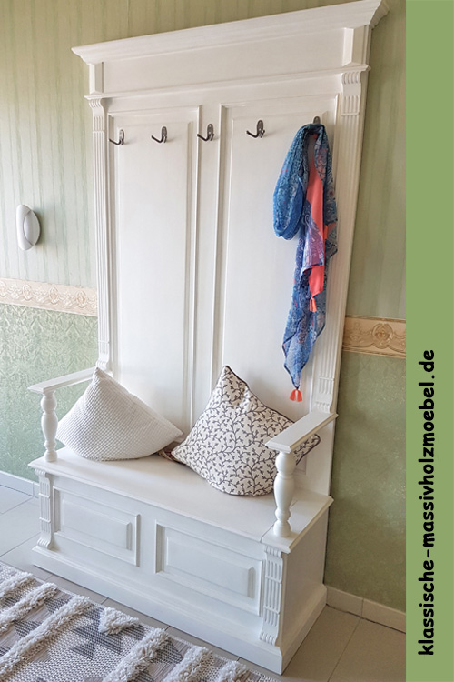 Wandgarderobe - Landhausmöbel - Antik weiß shabby chic - massives Holz Wandgarderobe - Landhausmöbel - Antik weiß